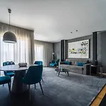 Lux Housing Seculo Xxi Homestay
