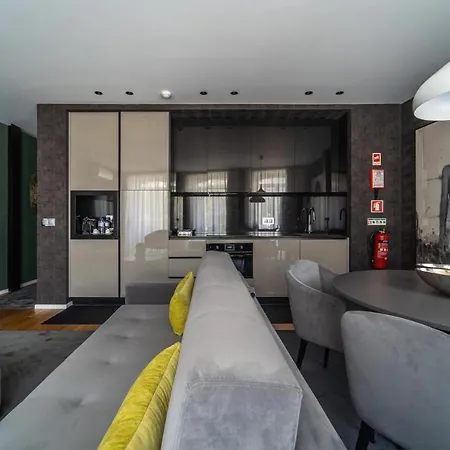 Lux Housing Seculo Xxi Homestay *
