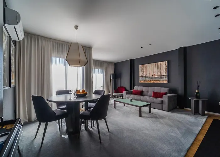 Lux Housing Seculo Xxi Braga