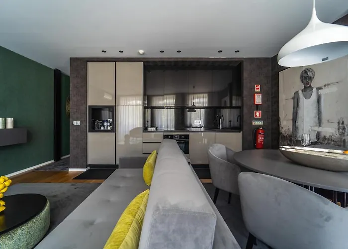 Lux Housing Seculo Xxi Homestay *