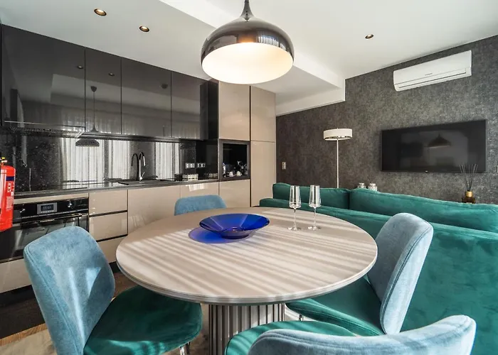 Lux Housing Seculo Xxi Homestay *