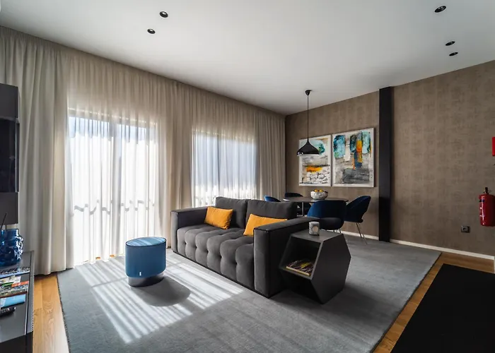 Lux Housing Seculo Xxi Homestay *